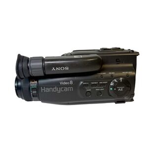 Sony Handycam Video 8 CCD-FX411 Camcorder 10x Zoom Vintage Untested No Battery